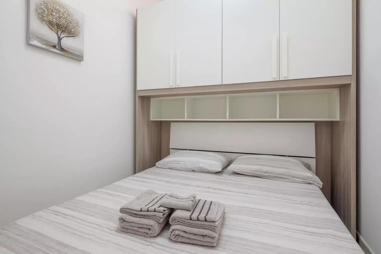 Апартаменты Saint Simplicio House Ольбия Экстерьер фото